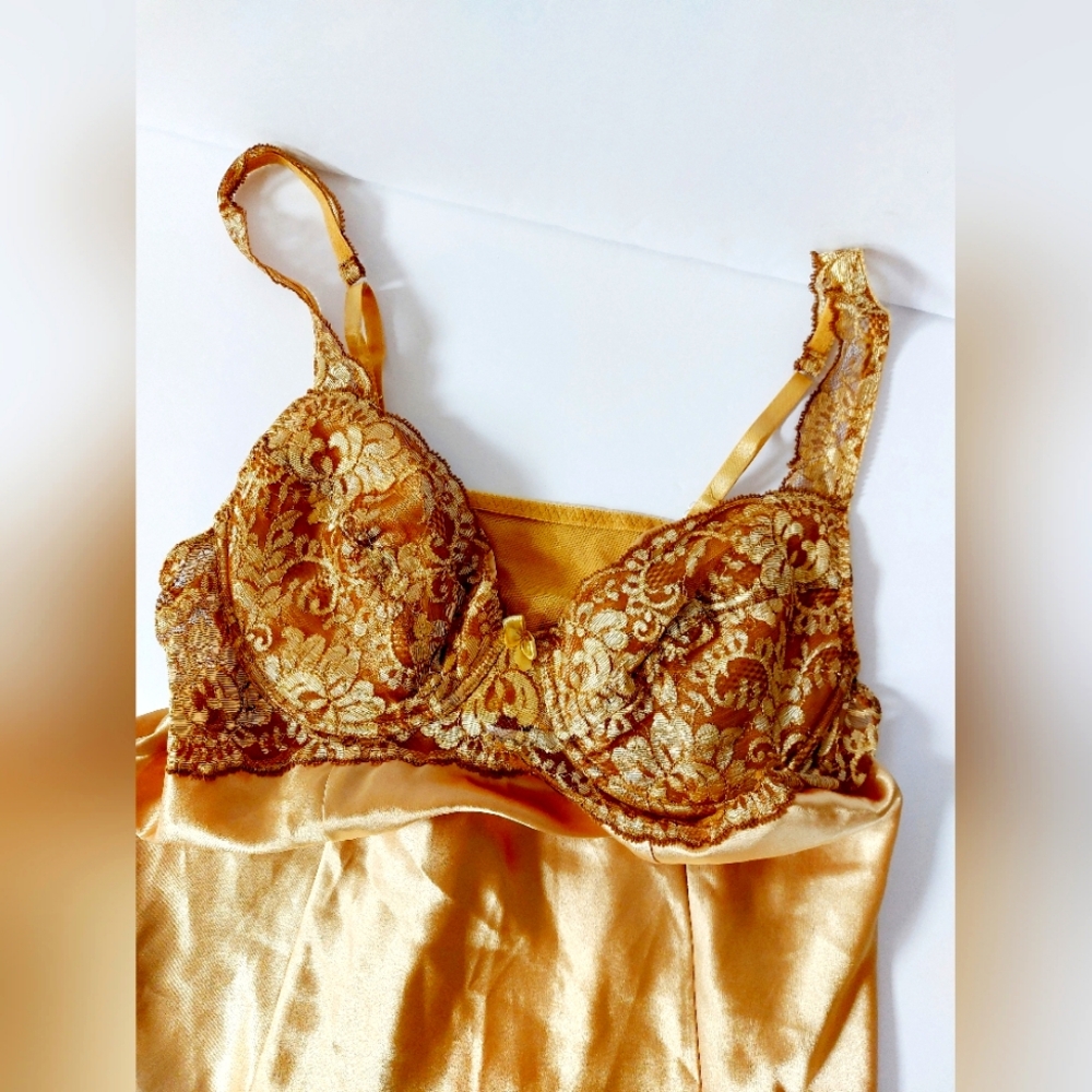 Elegant Gold Vintage Chemise Large‎ 90s Victoria's Secret y2k Boudoir Nightgown